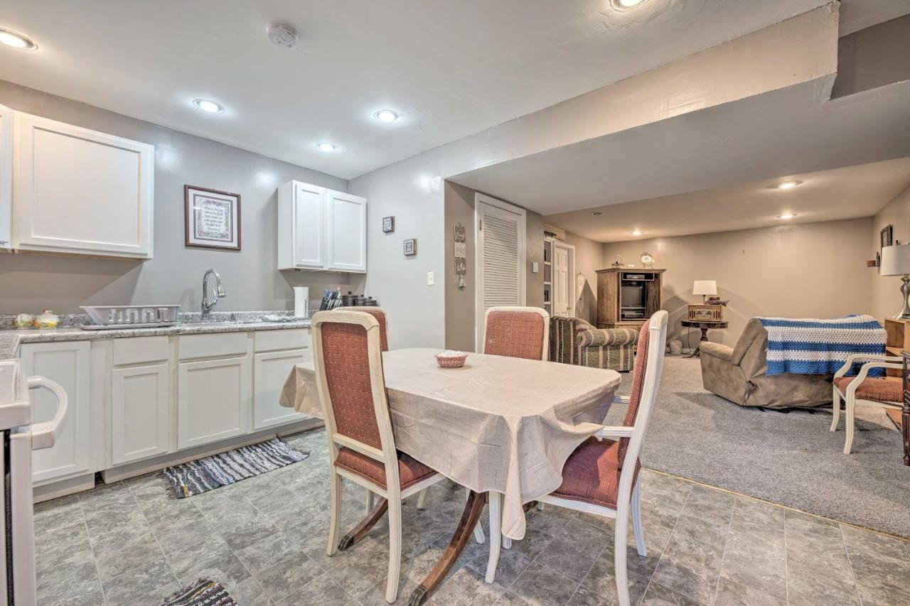 Lovely 3- Bedroom Apartment With Street Parking. Goshen Eksteriør bilde